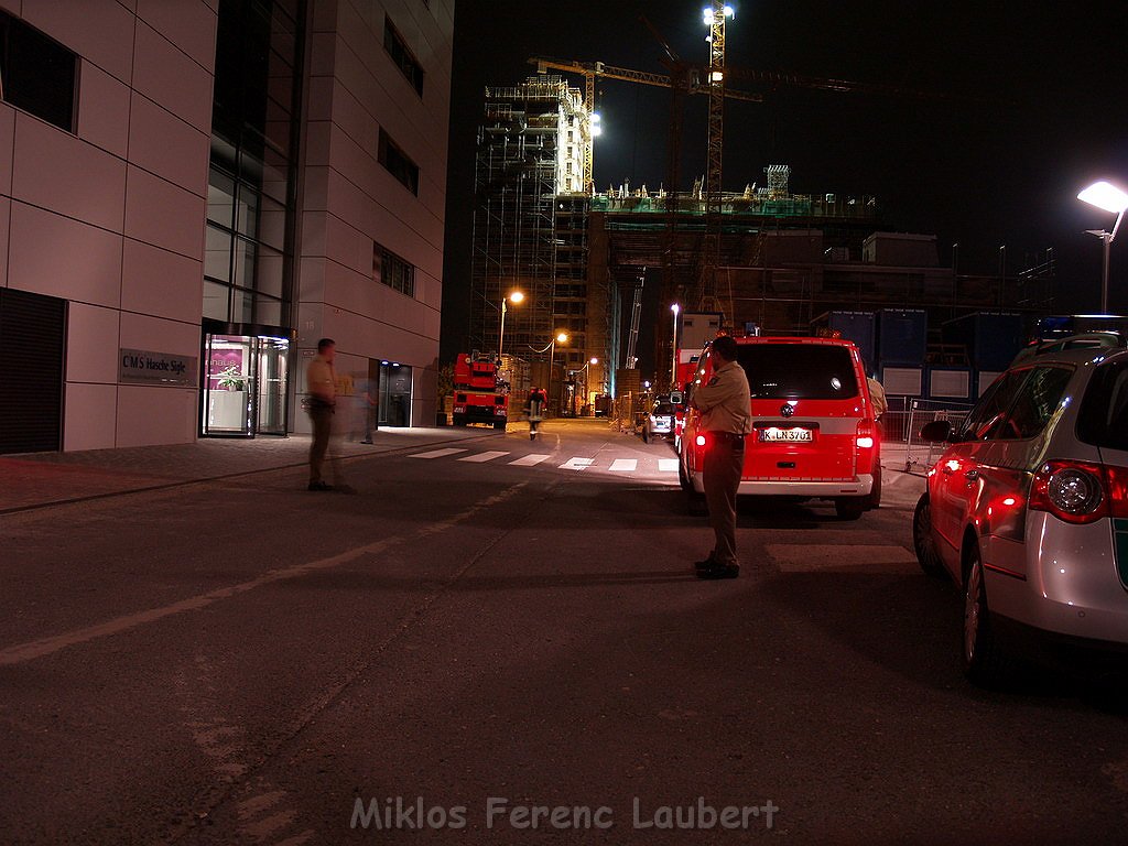 Feuer Baustelle 3ten Kranhauses Koeln Rheinauhafen P500.JPG